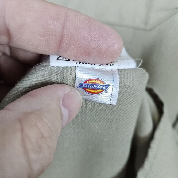 Dickies Work Shirt Khaki/Tan Size L Long Sleeve INNUENDO COMPANY LOGO Embroidery - Picture 13 of 16